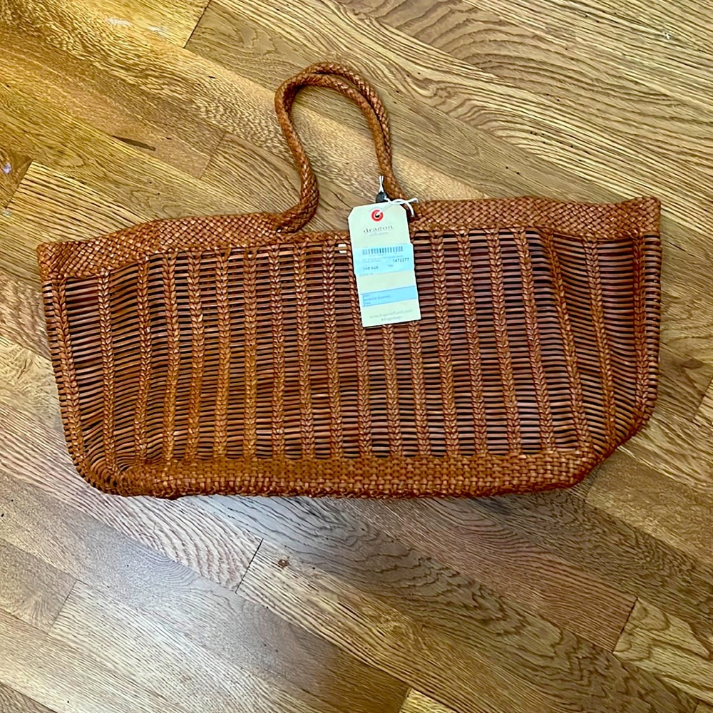 Dragon diffusion BNWT woven cognac leather window shopper basket tote tan
